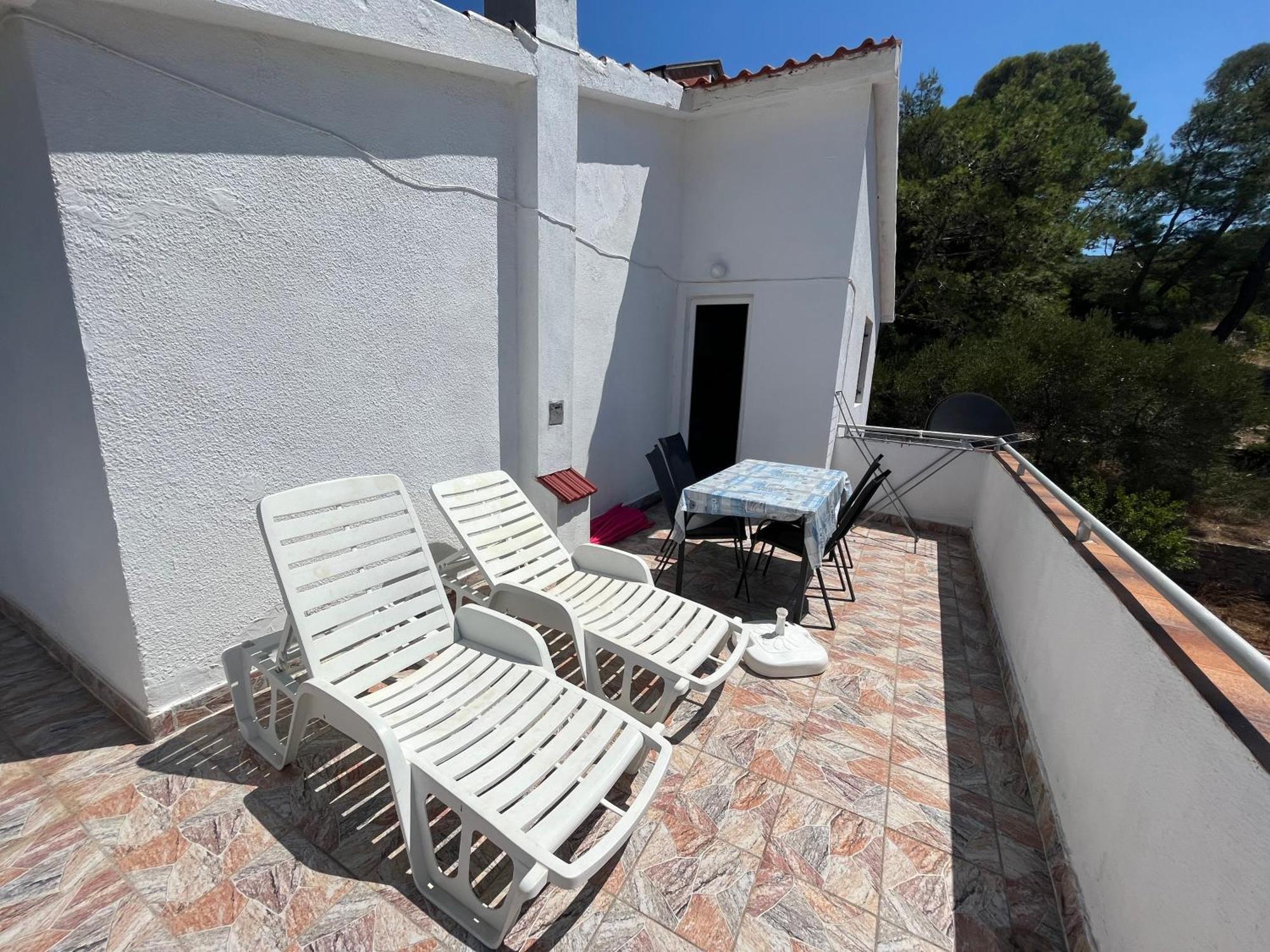 Apartments Peronja Jelsa Seafront Luaran gambar