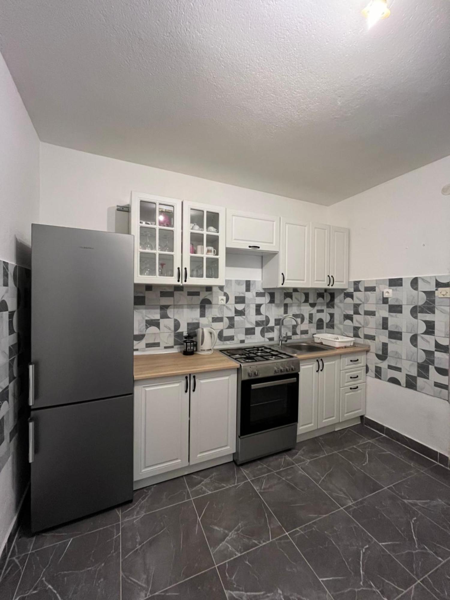 Apartments Peronja Jelsa Seafront Luaran gambar