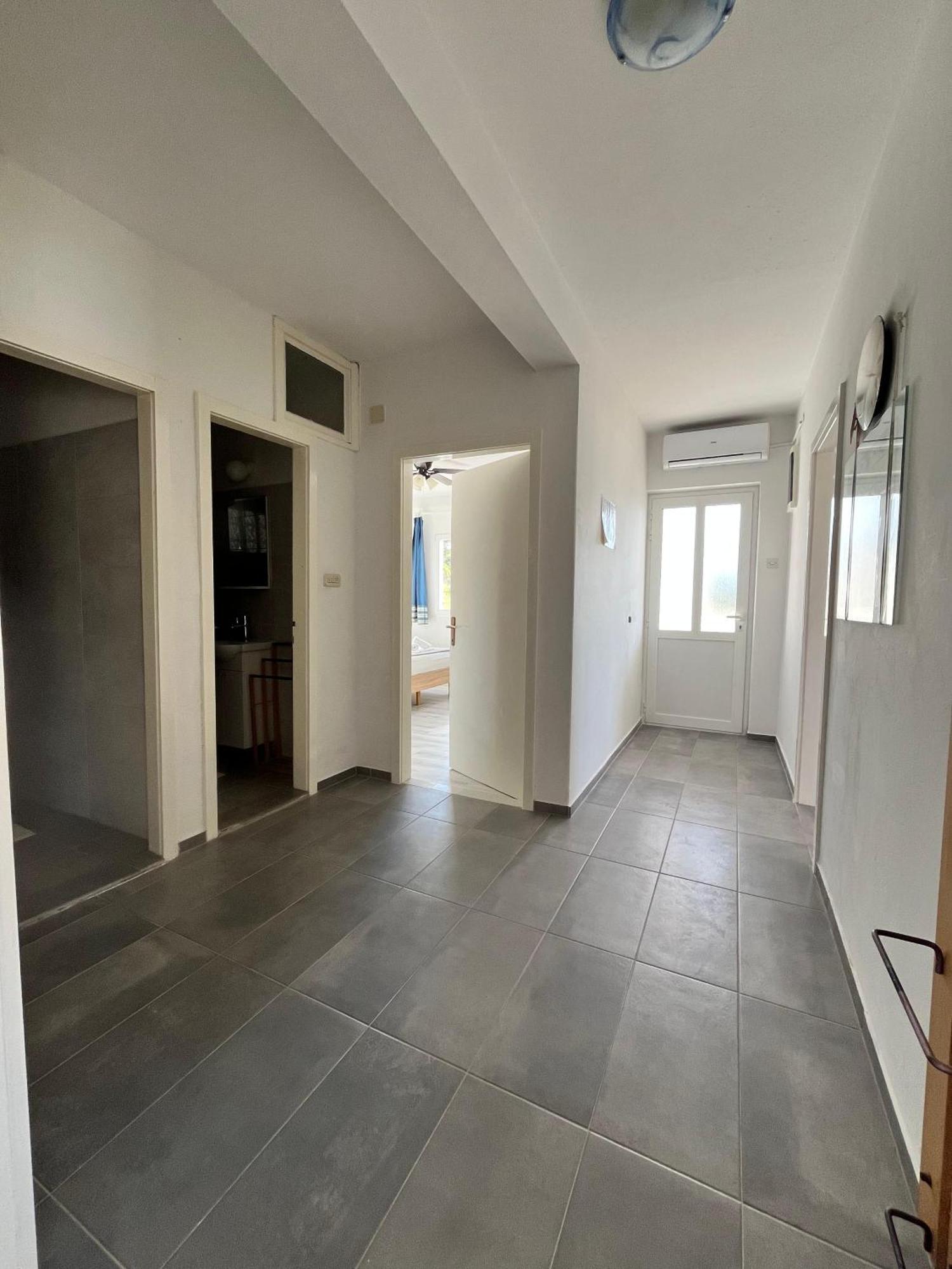 Apartments Peronja Jelsa Seafront Luaran gambar