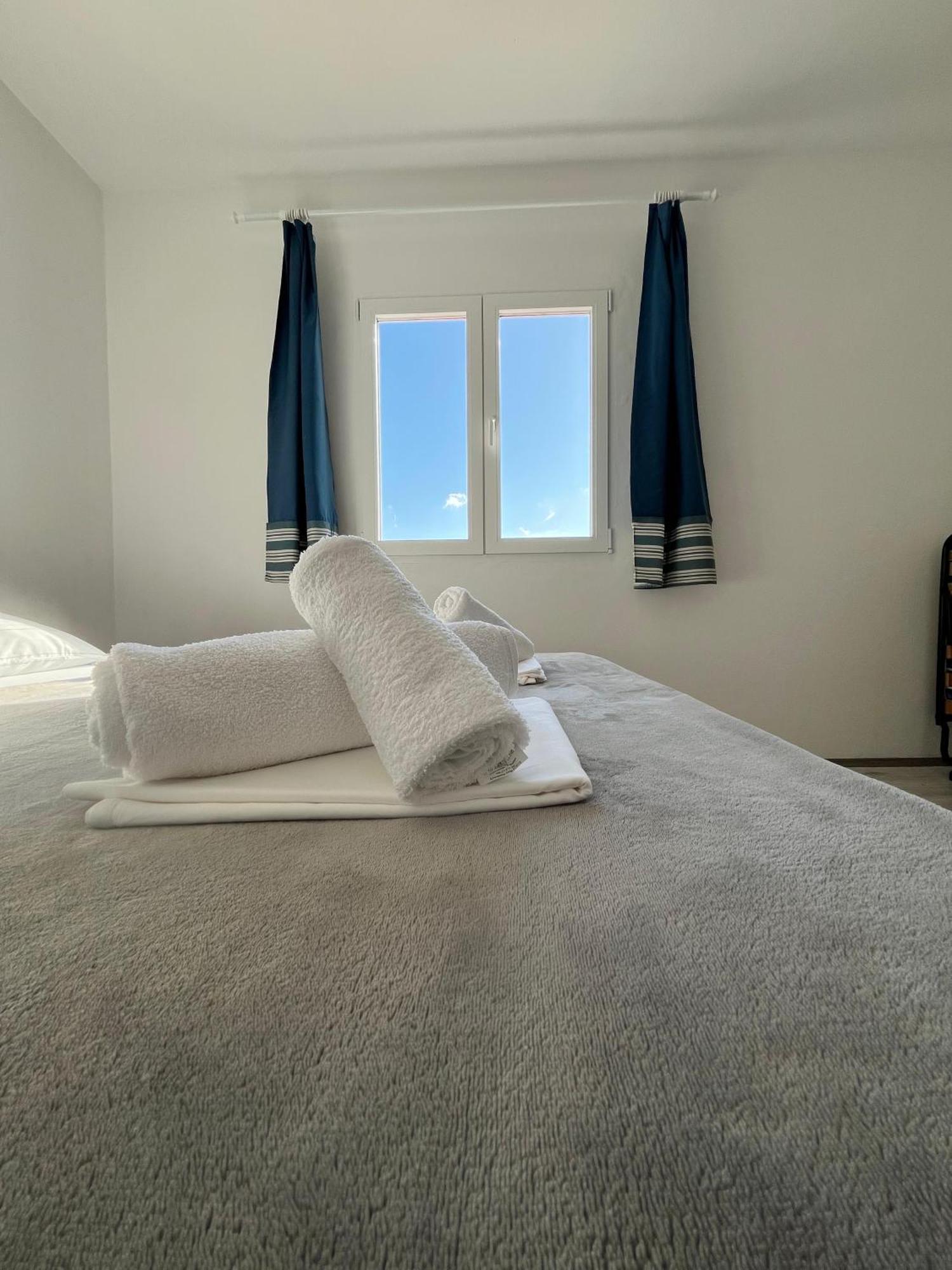 Apartments Peronja Jelsa Seafront Luaran gambar