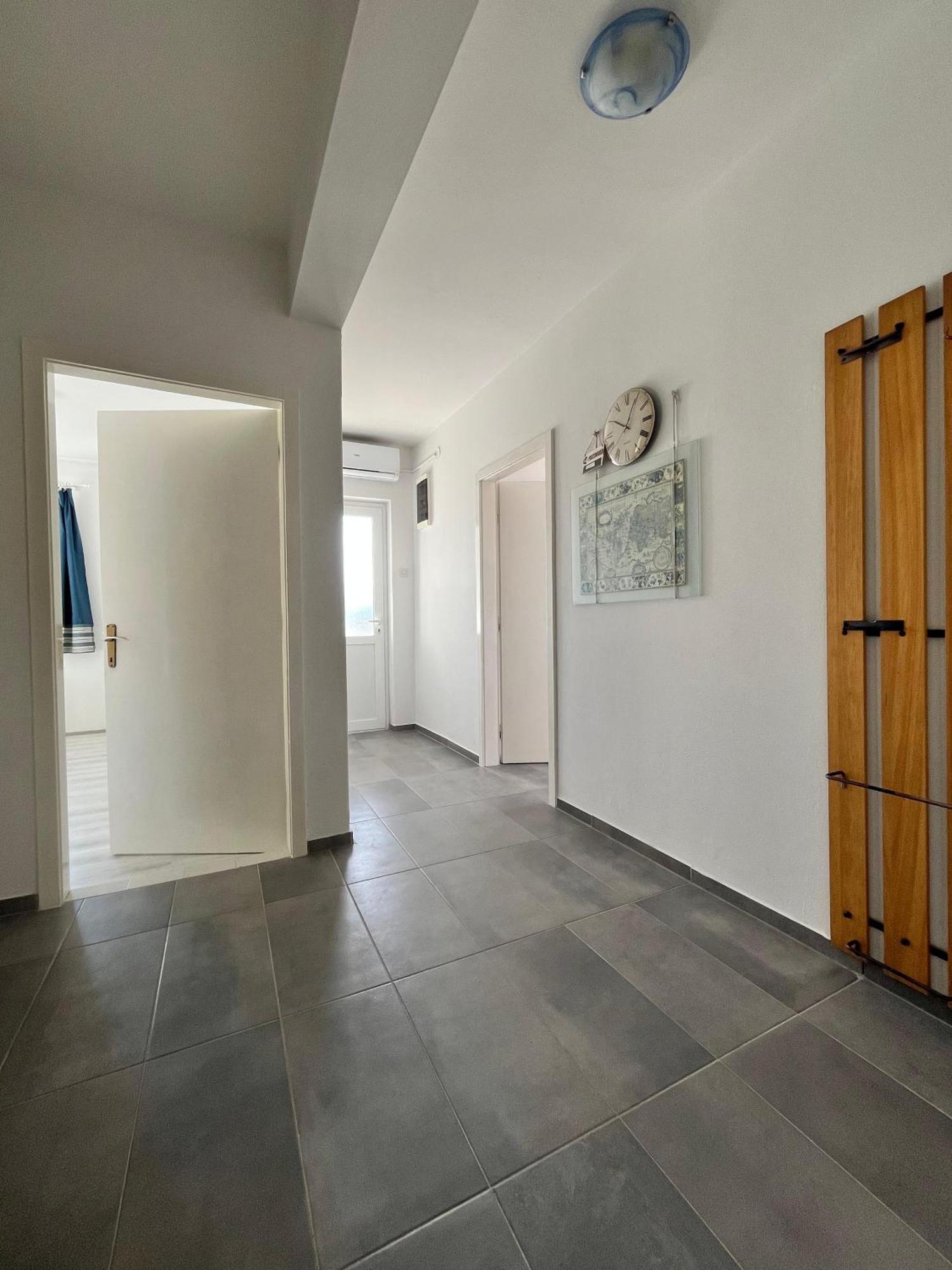 Apartments Peronja Jelsa Seafront Luaran gambar