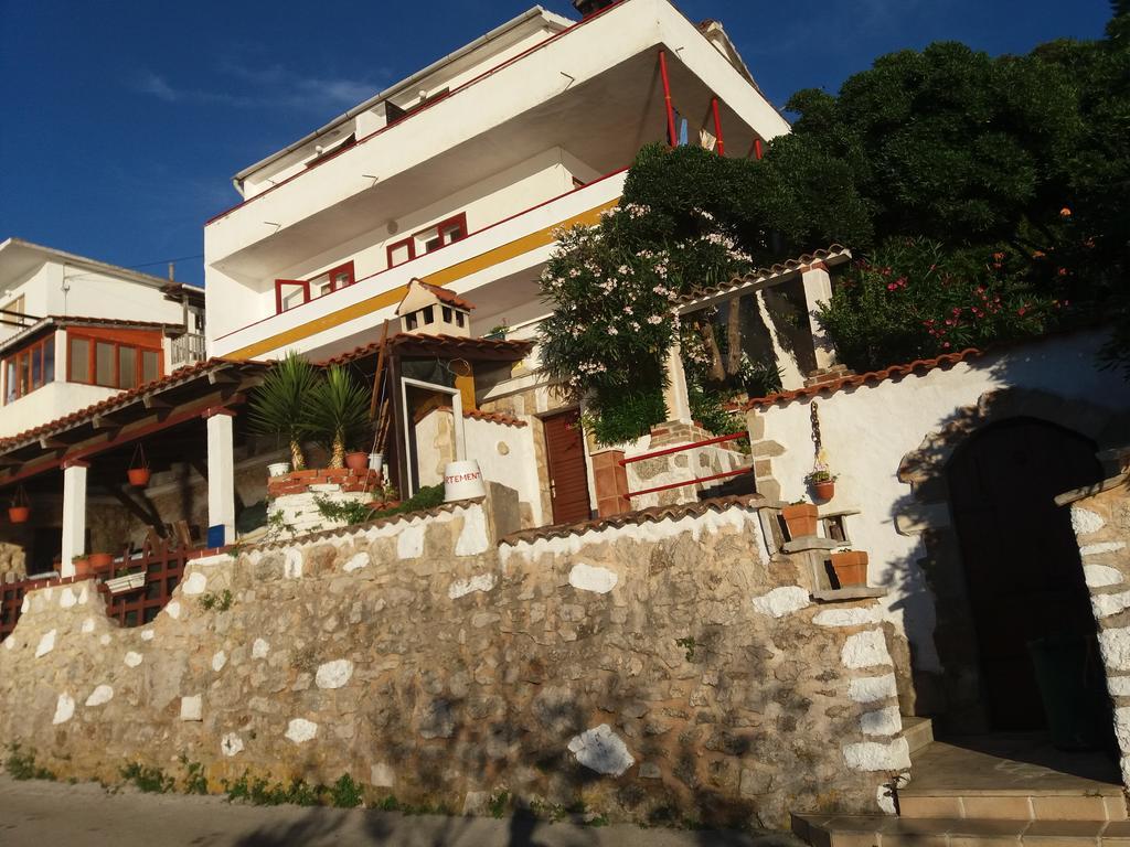 Apartments Peronja Jelsa Seafront Luaran gambar